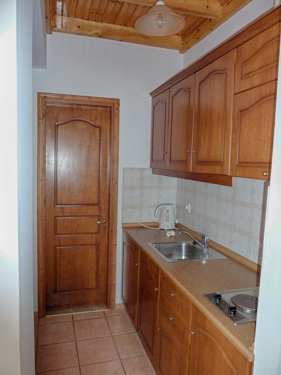 Maria Apartments アギオス・ゲオルギオス・パゴン エクステリア 写真